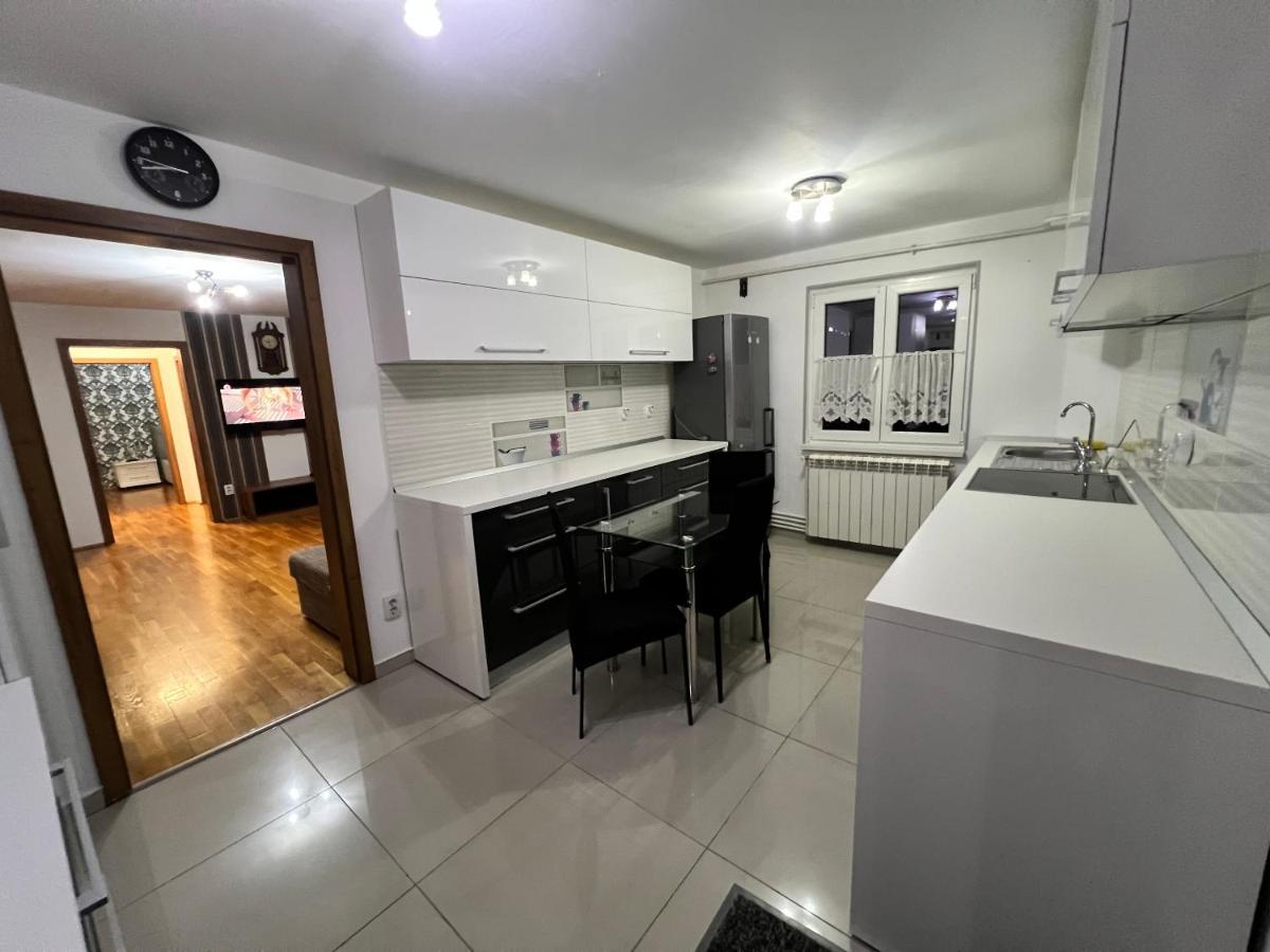 Debo Apartament 卢戈日 外观 照片