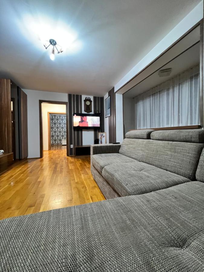 Debo Apartament 卢戈日 外观 照片